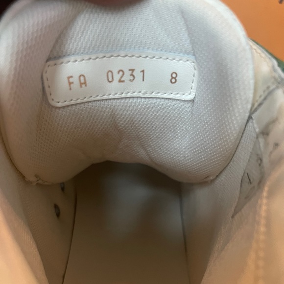 Louis Vuitton TATTOO SNEAKER BOOT size 8 (which is US 9 / EURO 42). - Picture 7 of 7